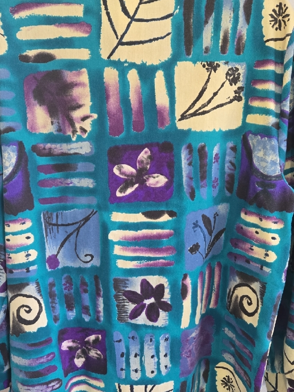 Blair ( Vintage )  In EUC    Teal, Purple & Cream Patterned Button-Front Blouse - Picture 8 of 9